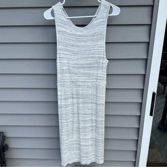 🧡SALE: NWT Anthropologie AMADI size L light gray knit loop twist front sun dress - Picture 8 of 11